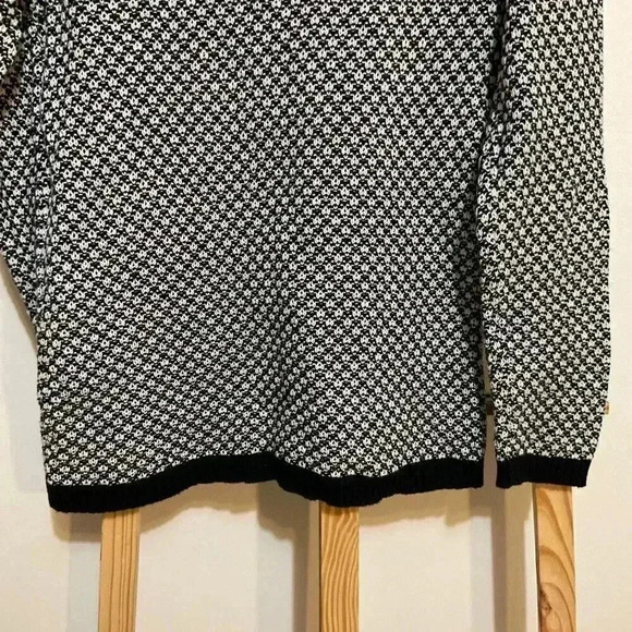 Karen Scott turtleneck sweater size medium - Picture 8 of 9